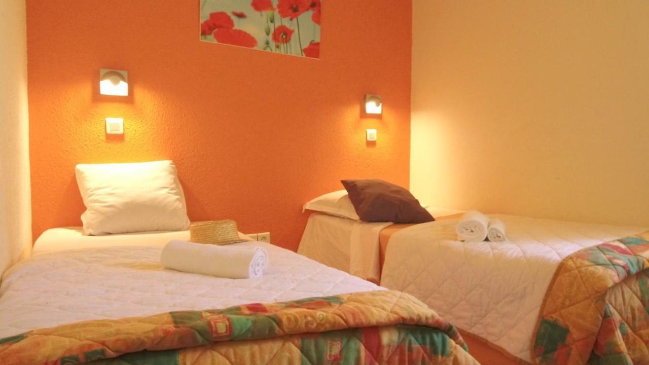 Vvf Sud Aveyron Hotel Brusque Ngoại thất bức ảnh