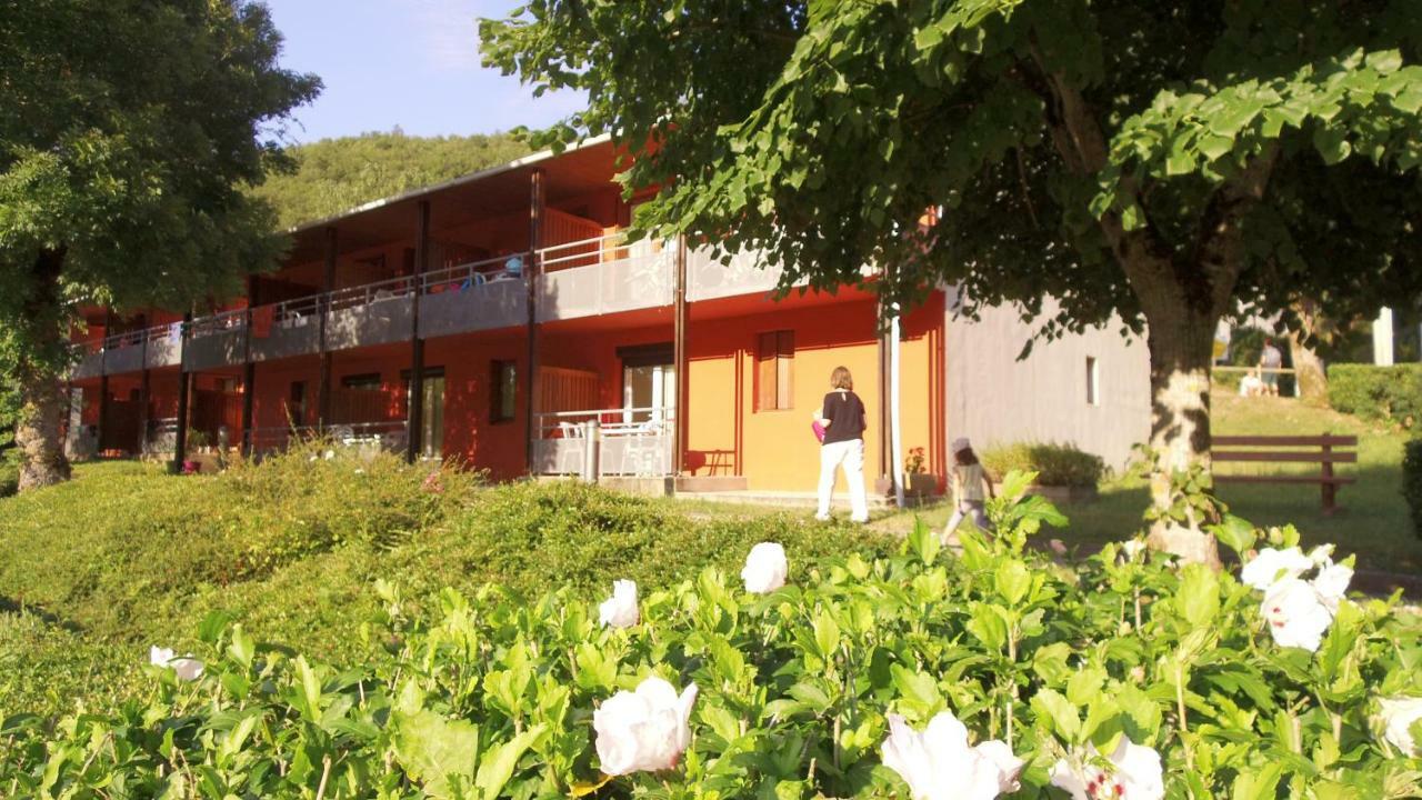 Vvf Sud Aveyron Hotel Brusque Ngoại thất bức ảnh